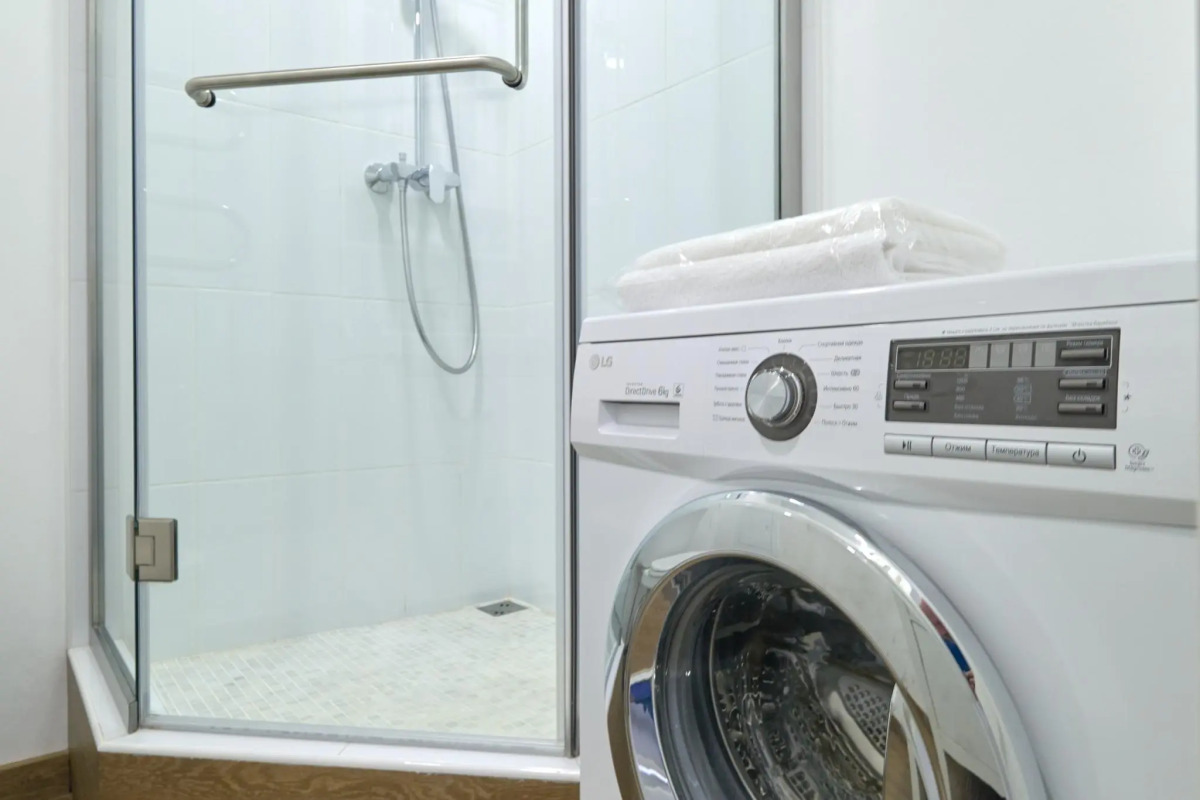 Сутки Томск на улице Савиных