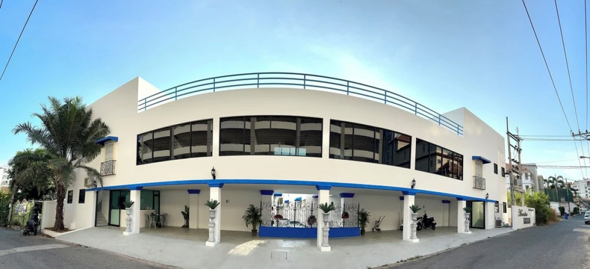 Mona Lisa pool villa