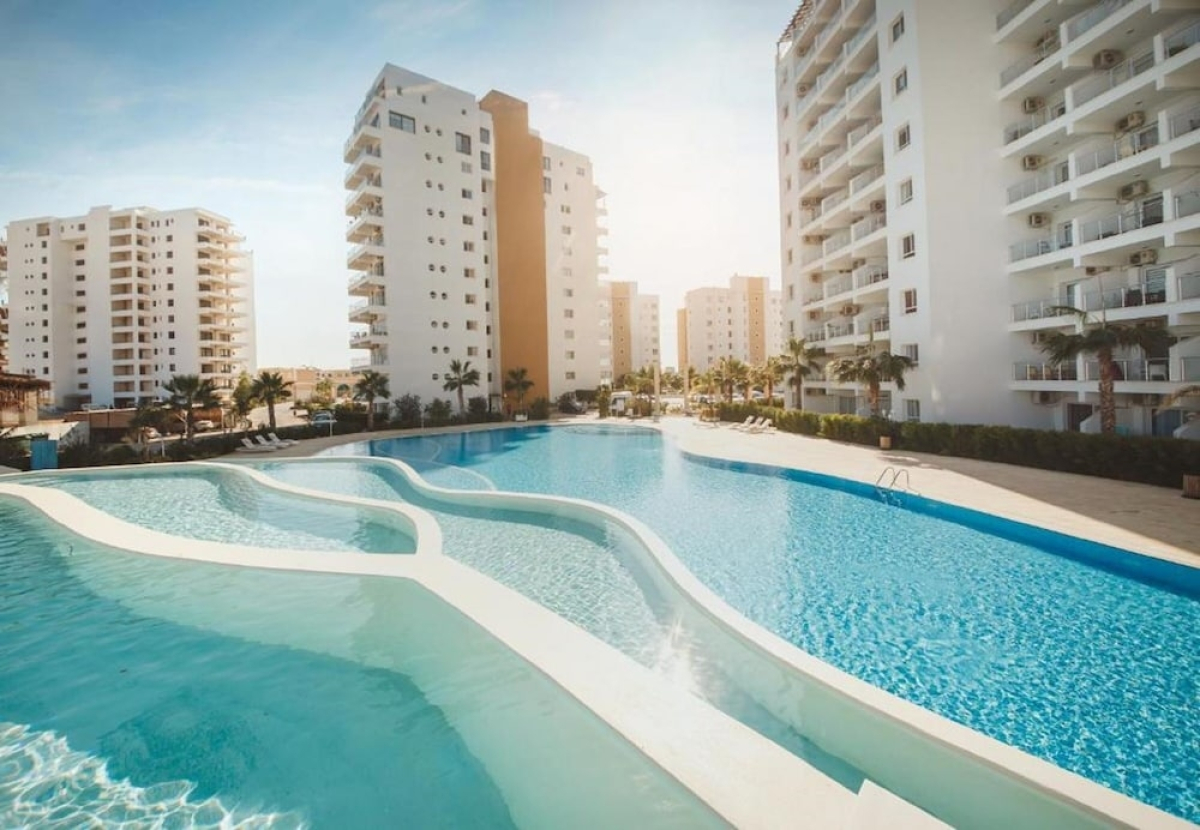 Cornelius Pool Apartments