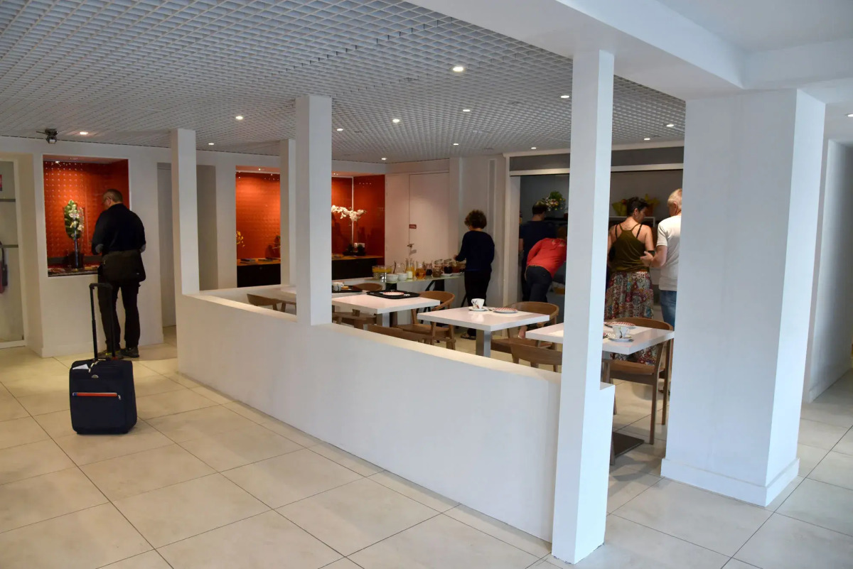 Brit Hotel Porte d’Espagne