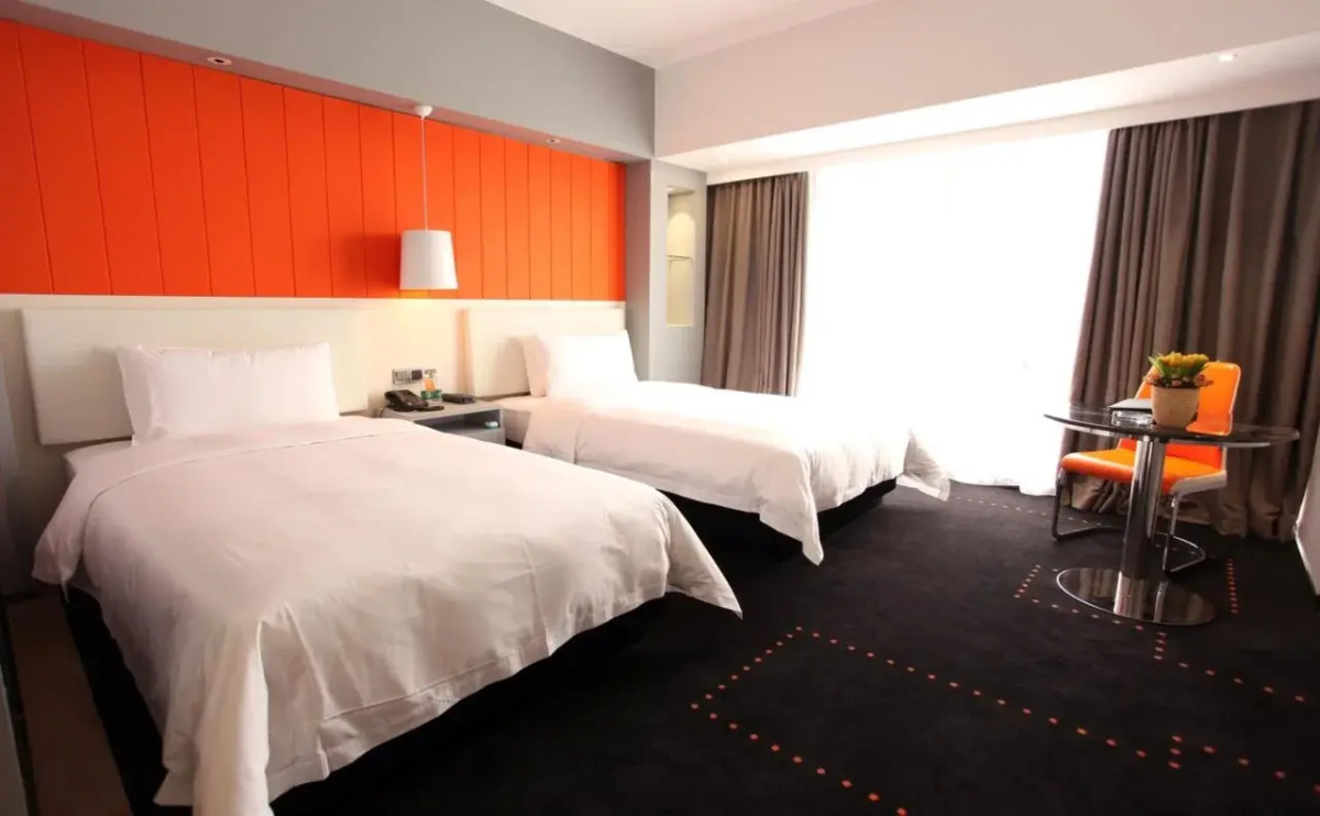 Aishang Hotel (Lecong Furniture Mall, Foshan)