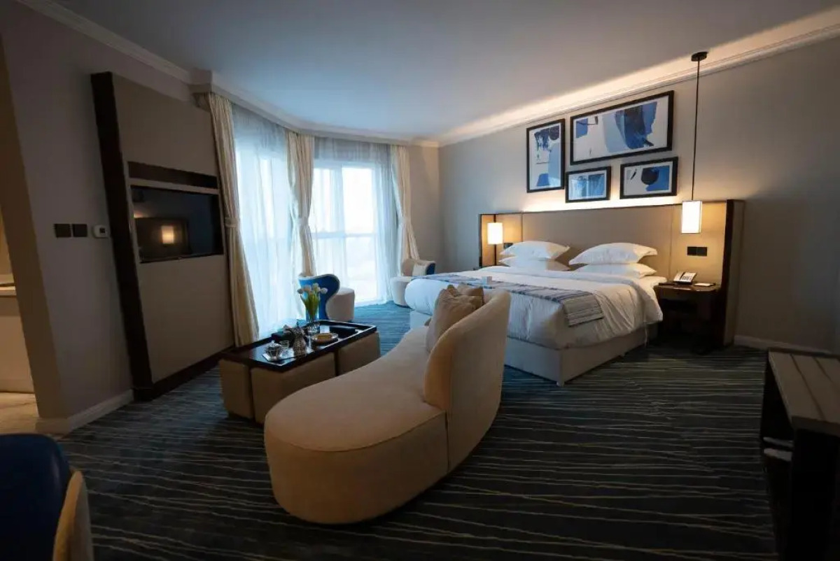 Prime Al Corniche Hotel