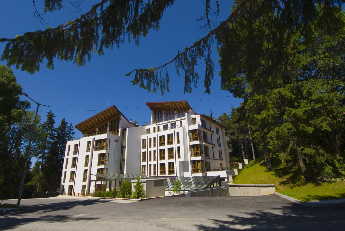 Radinas Way Hotel