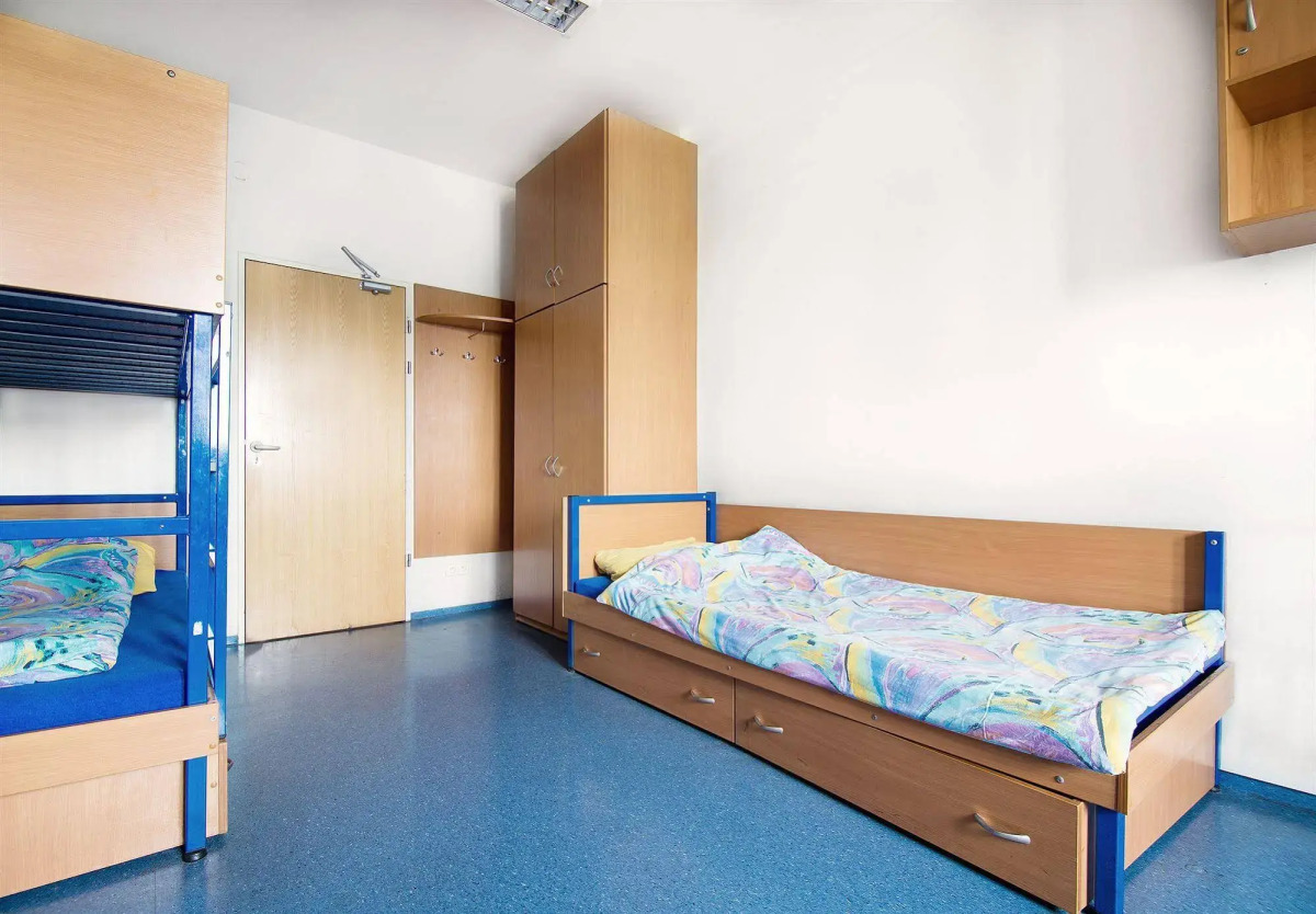 Dizzy Daisy Hostel Riviera