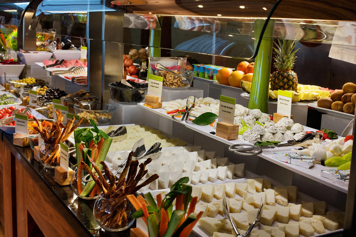 DoubleTree by Hilton Hotel Van