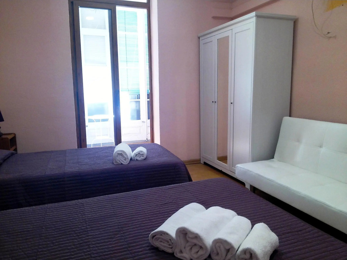 Hostal Balmes Centro