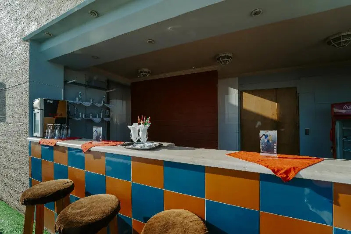 Queens Valley Hotel, Restaurants, Bars and Spa Luxor