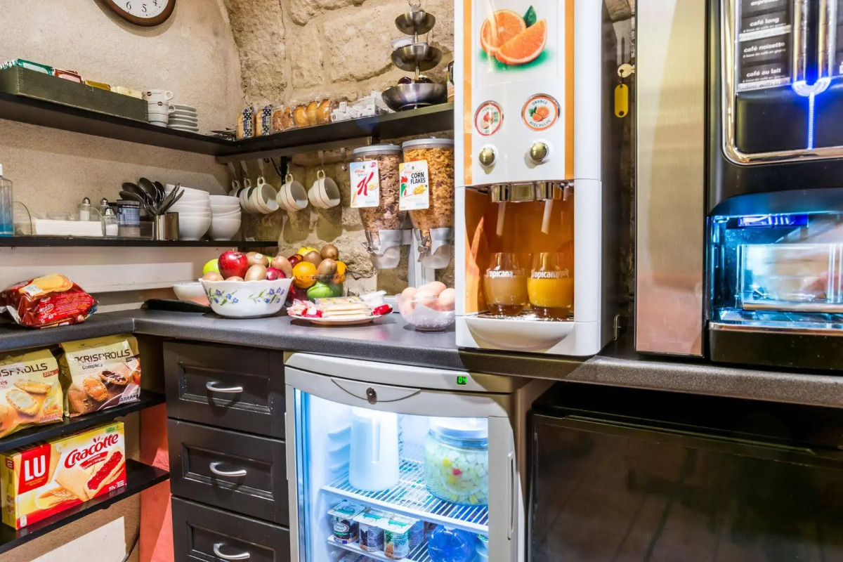 Austin's Saint Lazare Hotel