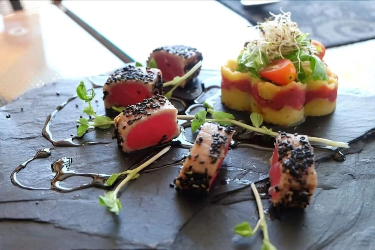 Peninsula Beach Resort