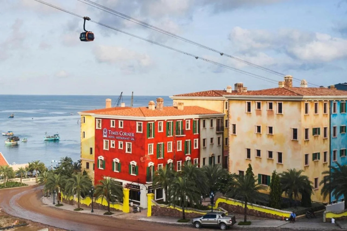 Times Corner Sorrento Boutique Hotel