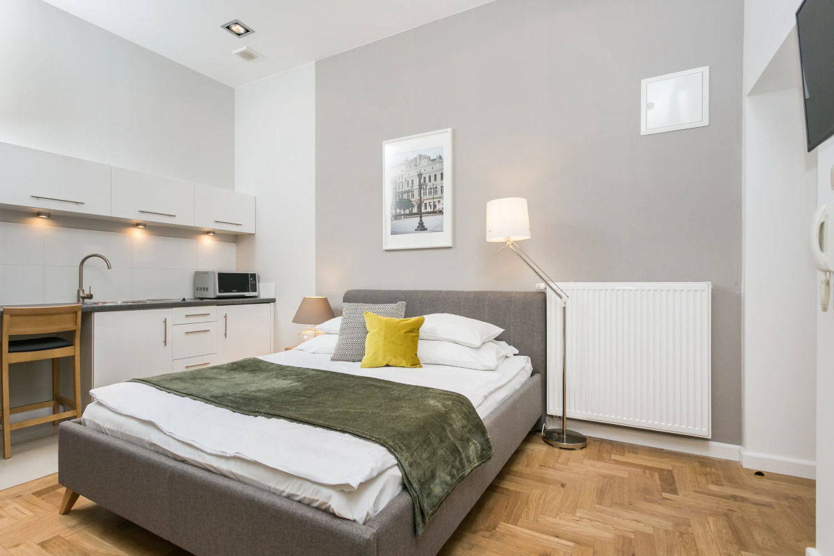 Venetian House Market Square Aparthotel