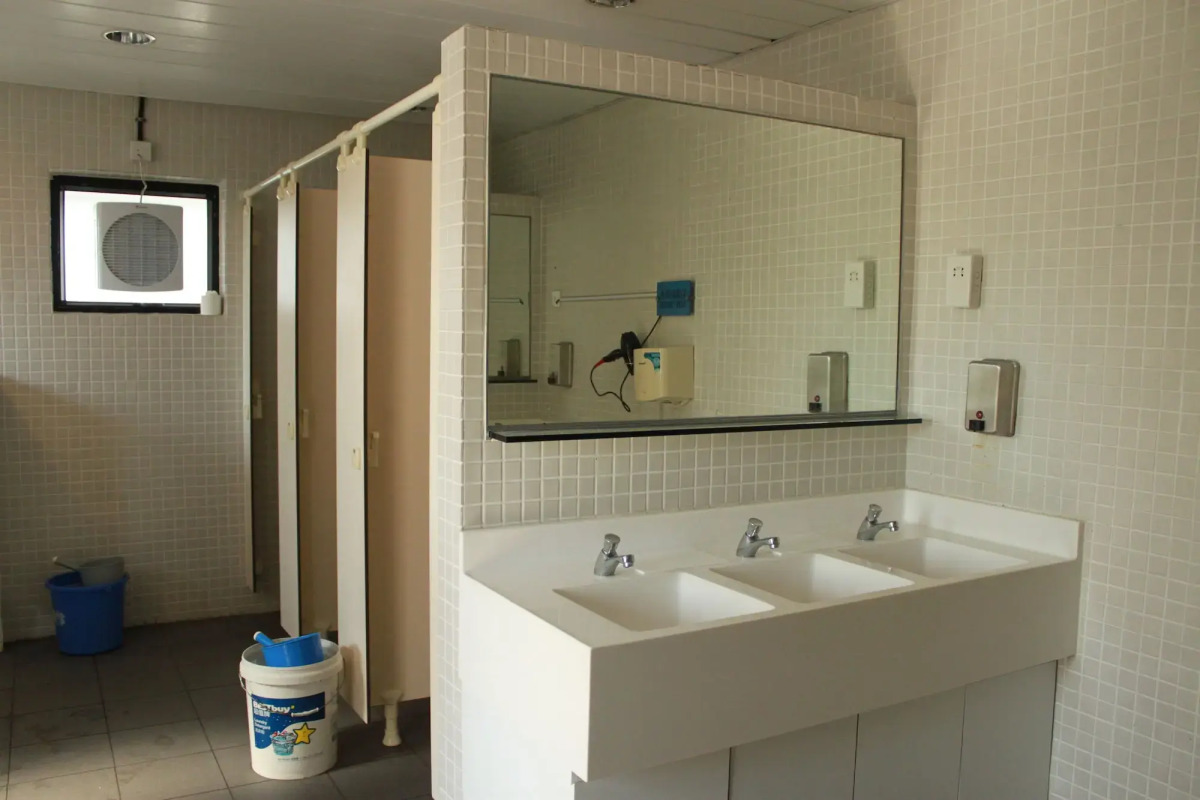 Hong Kong Island YHA Jockey Club Mt. Davis Youth Hostel