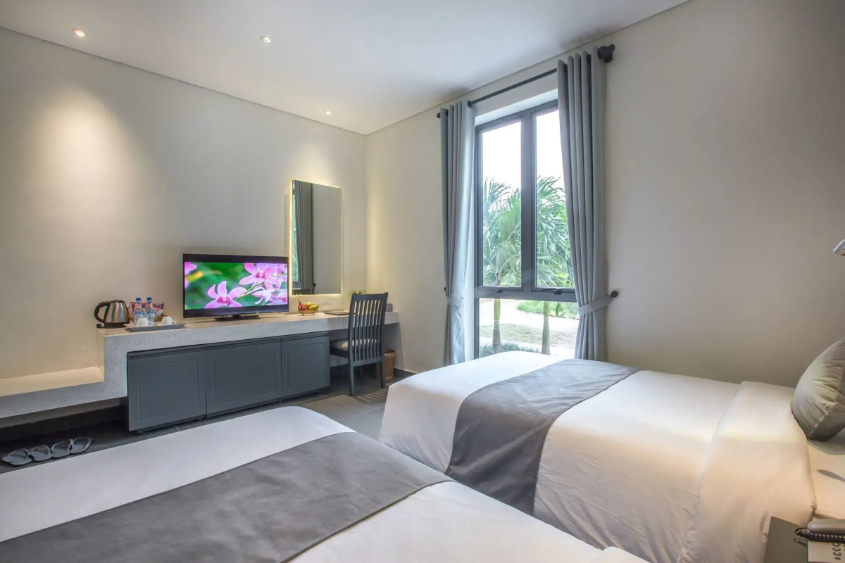 Thanh Tan Hot Springs By Fusion