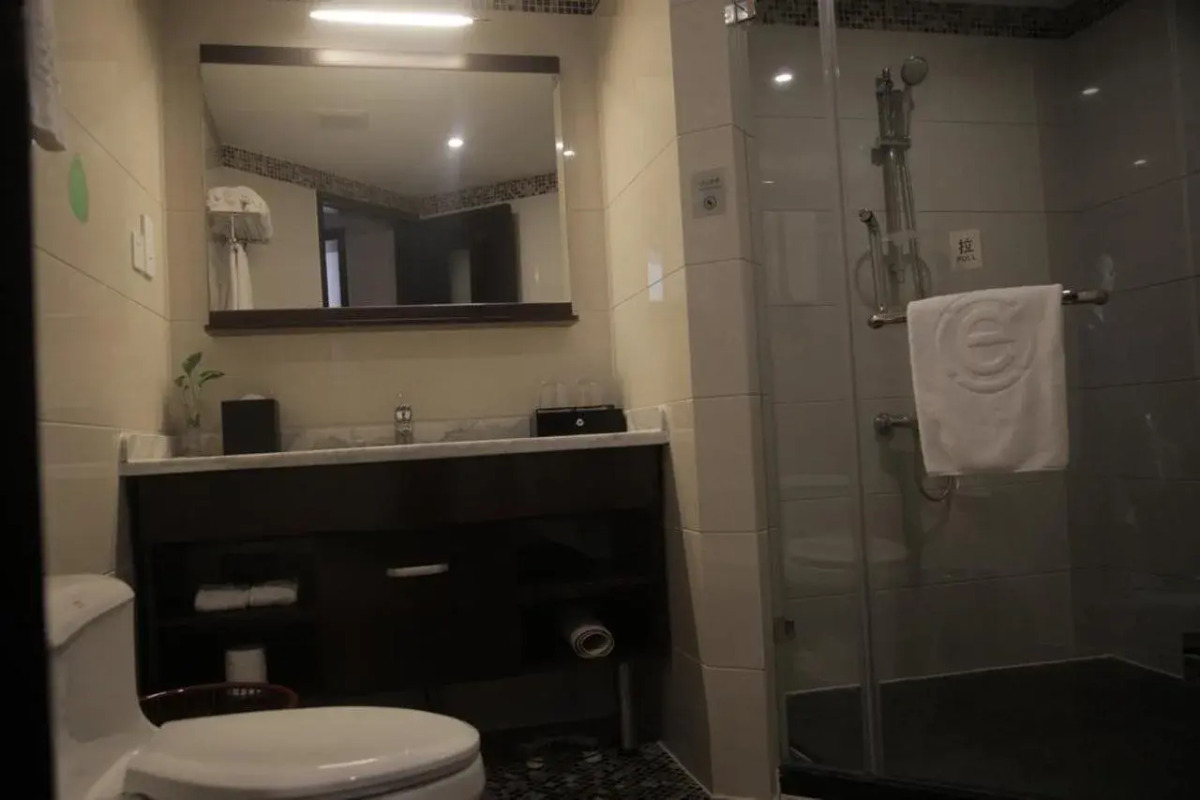 Shanghai Gongkang Meilun Hotel