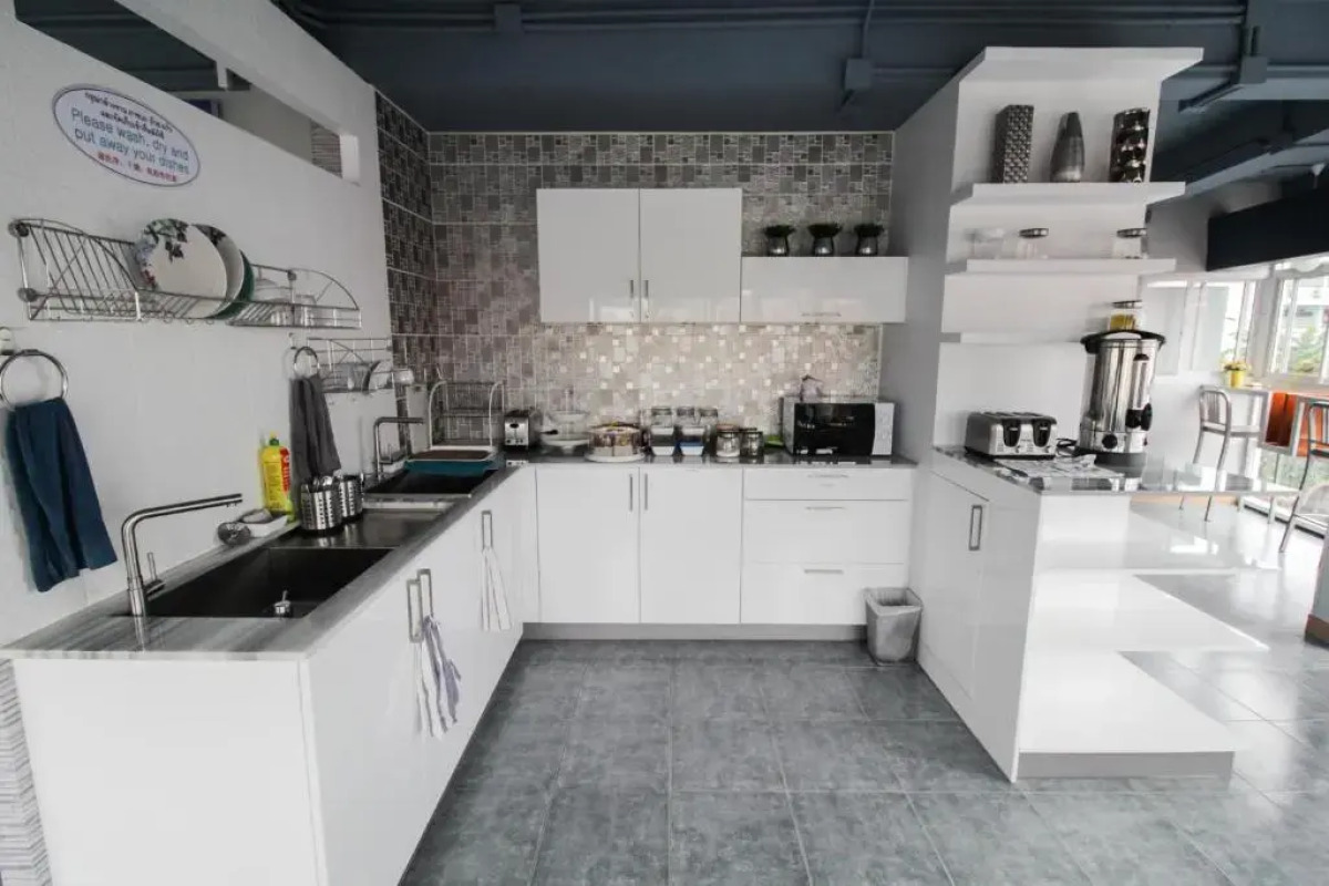 The Moon Hostel Hua Hin