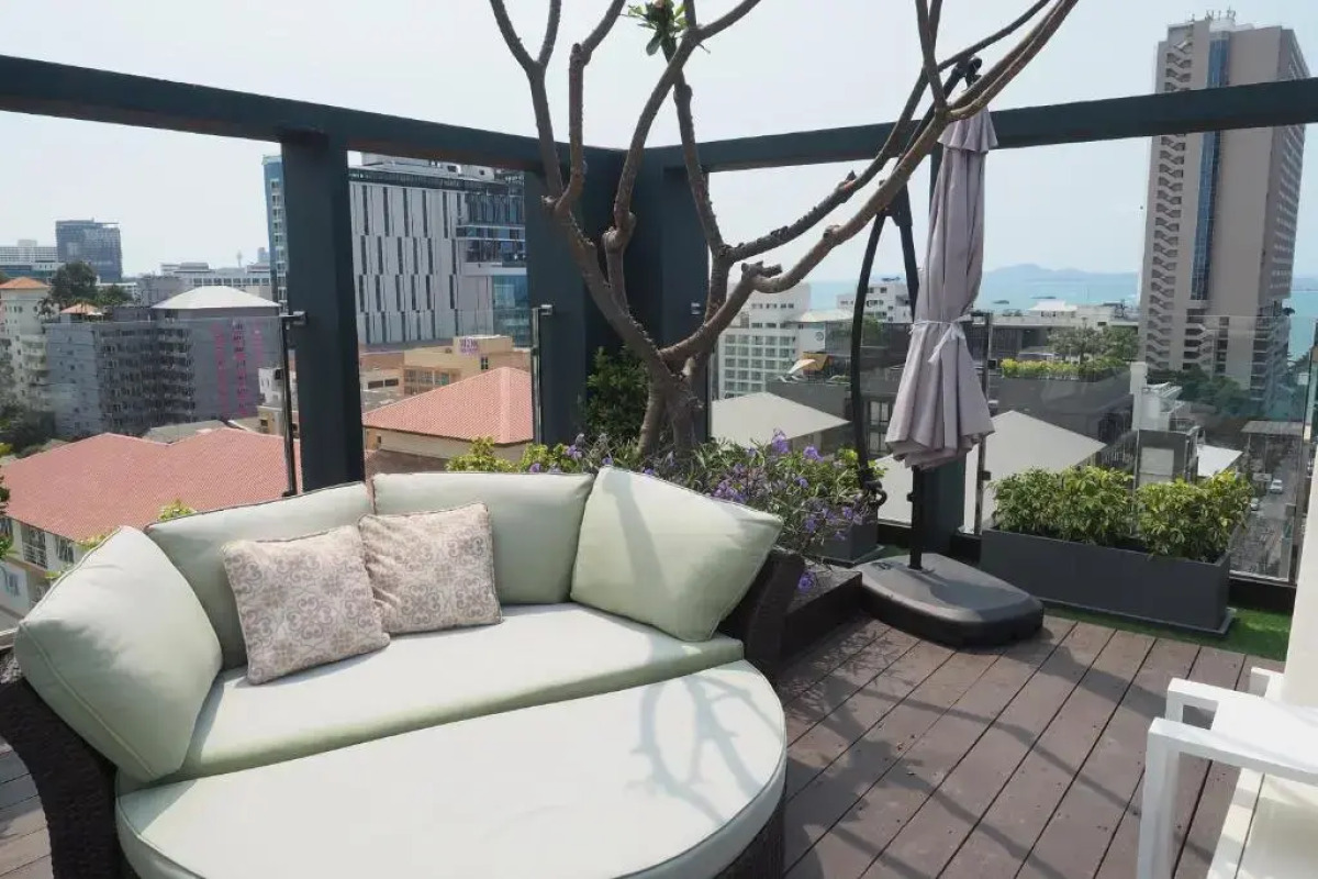 Empress Pattaya Hotel