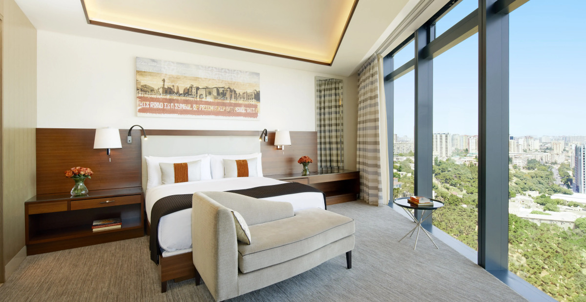 Отель Fairmont Baku at the Flame Towers
