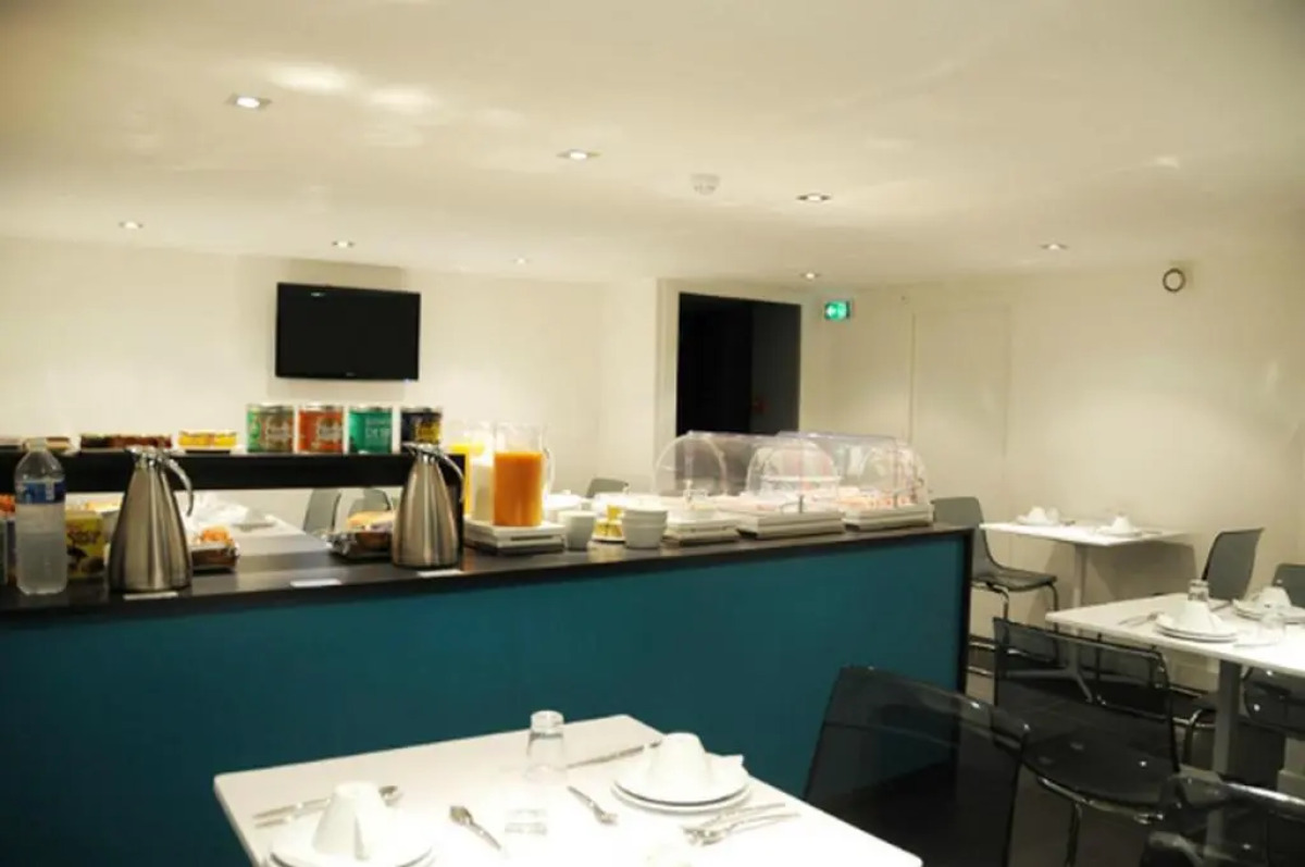 Hotel Arc de Triomphe Etoile