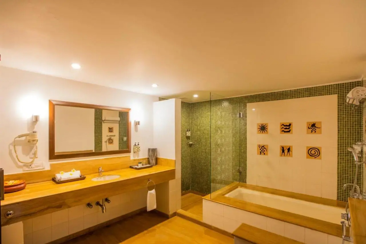 Lemon Tree Amarante Beach Resort, Goa