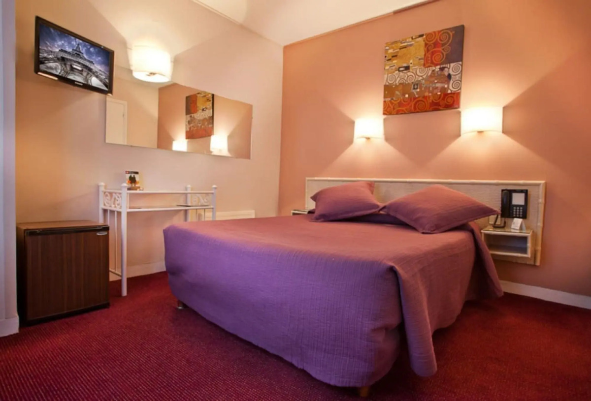 Hôtel de l'Alma by Malone