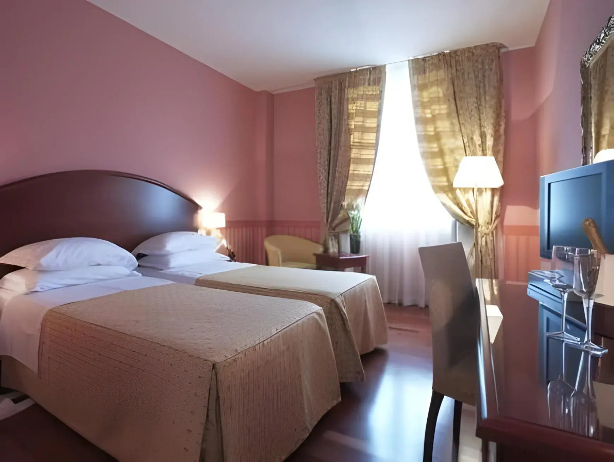 Savoia Hotel Regency