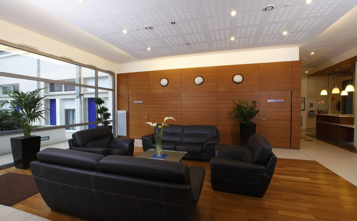 Appart'City Confort Paris Clichy Mairie