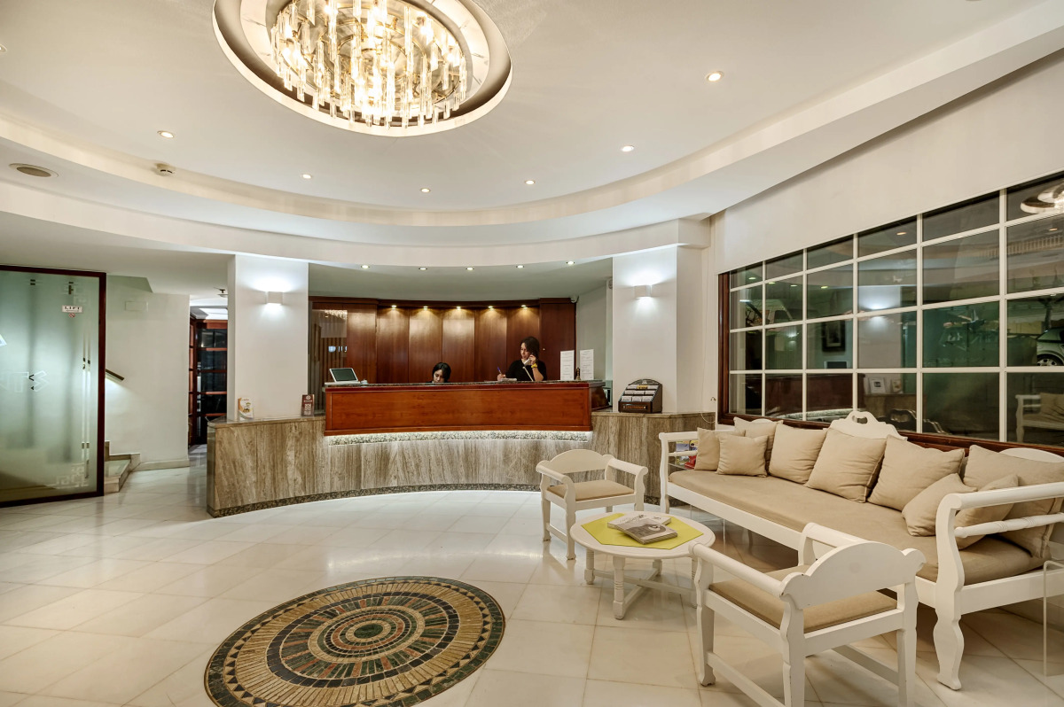 Elina Hotel Apartments