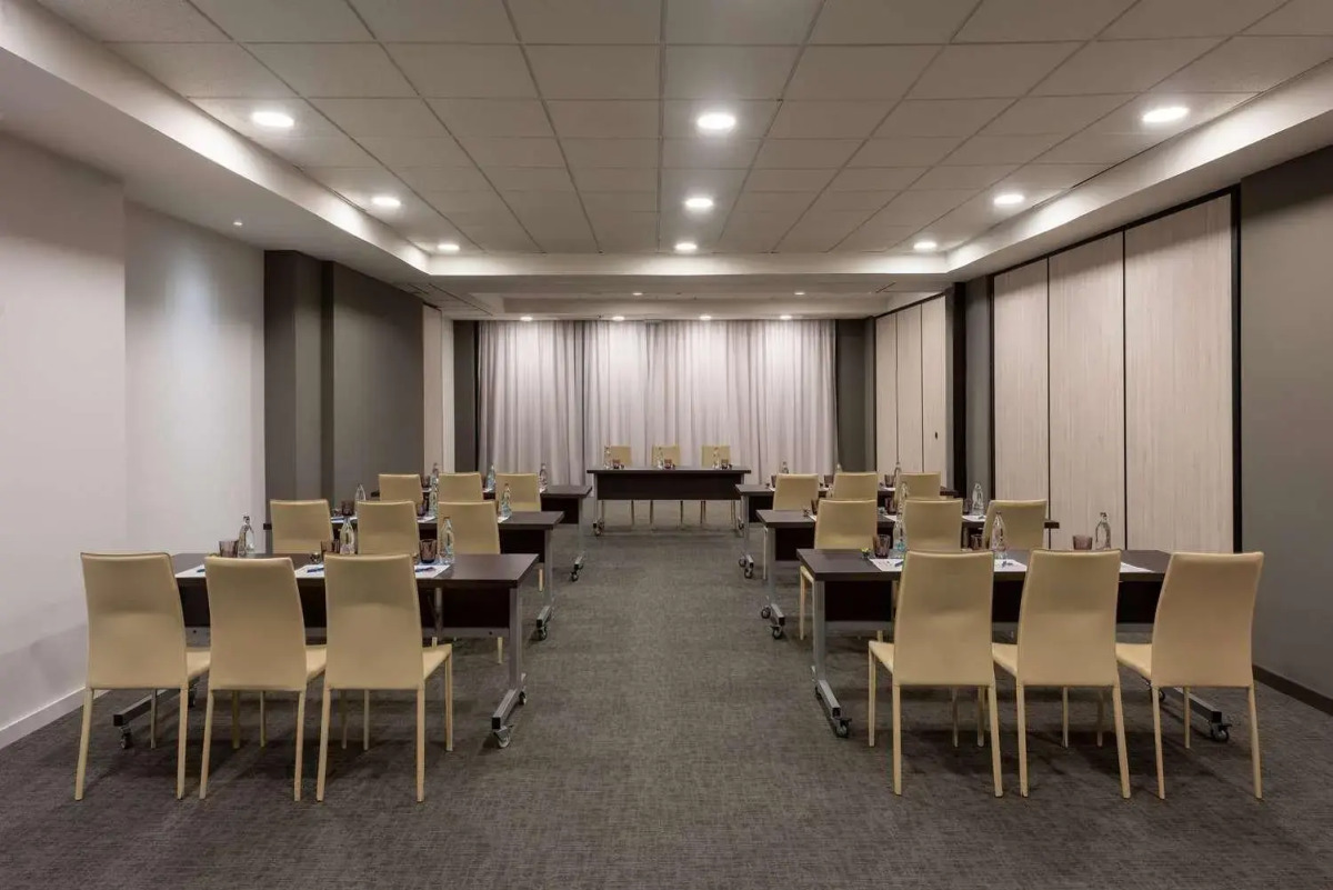 Hotel Cádiz Paseo del Mar Affiliated by Meliá