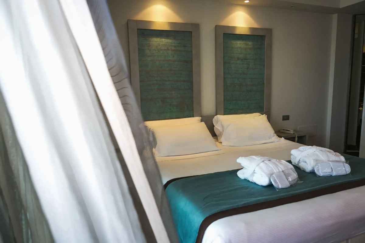 Yes Hotel Touring & SPA