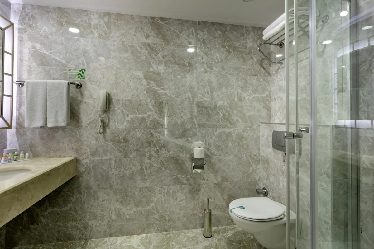 Отель Miracle Resort - All Inclusive