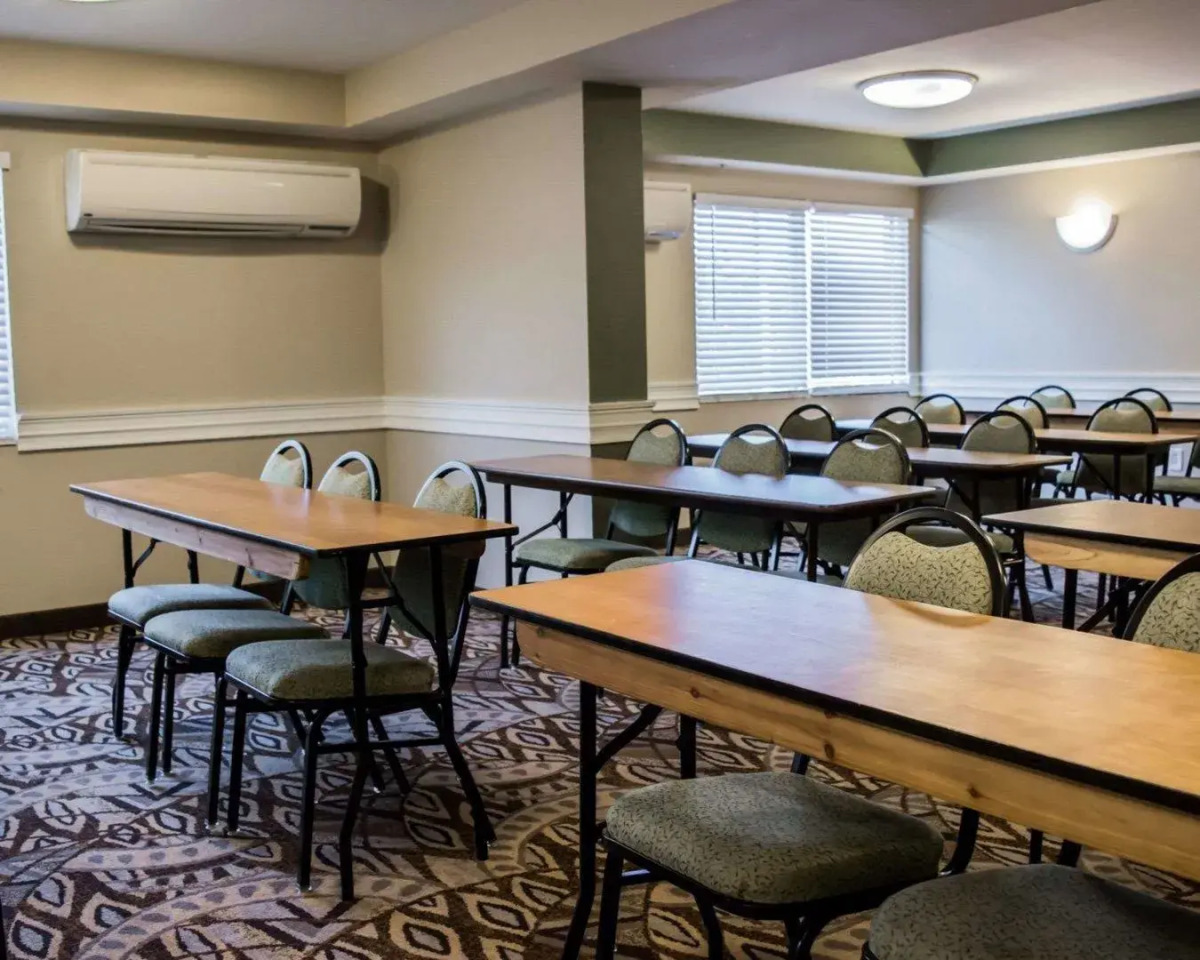 Quality Inn & Suites Tampa-Ybor City