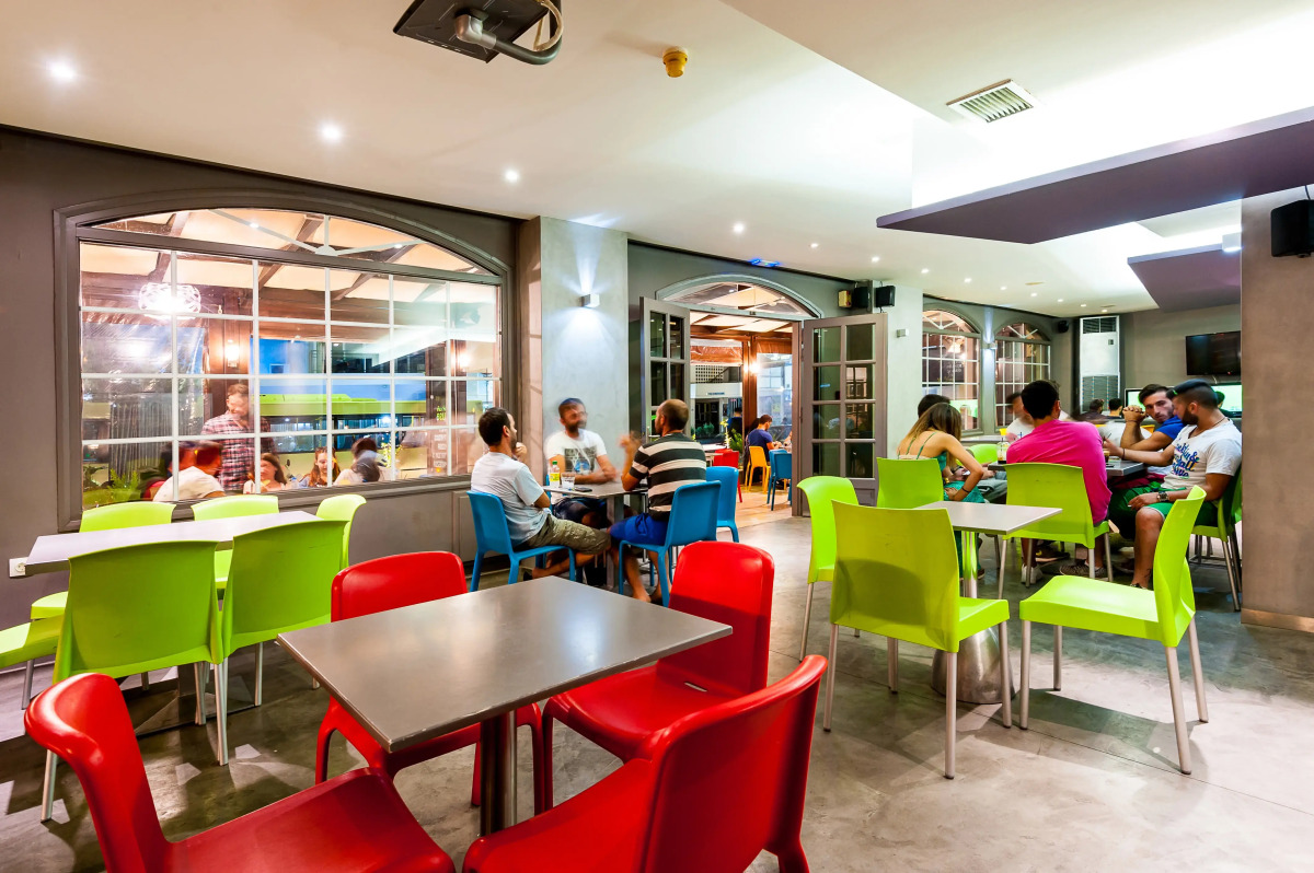 Elina Hotel Apartments