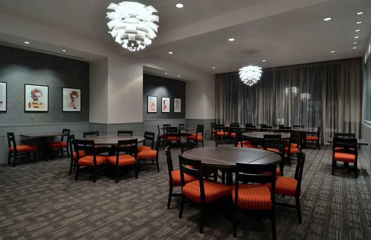 Loews Hollywood Hotel