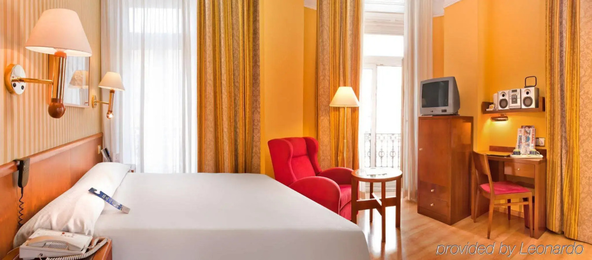 NH Collection Madrid Gran Vía