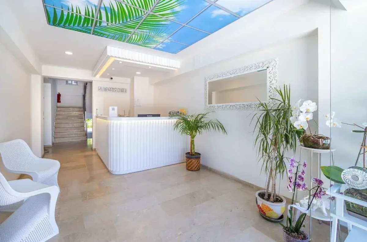 Princess Kinli Suites Hotel