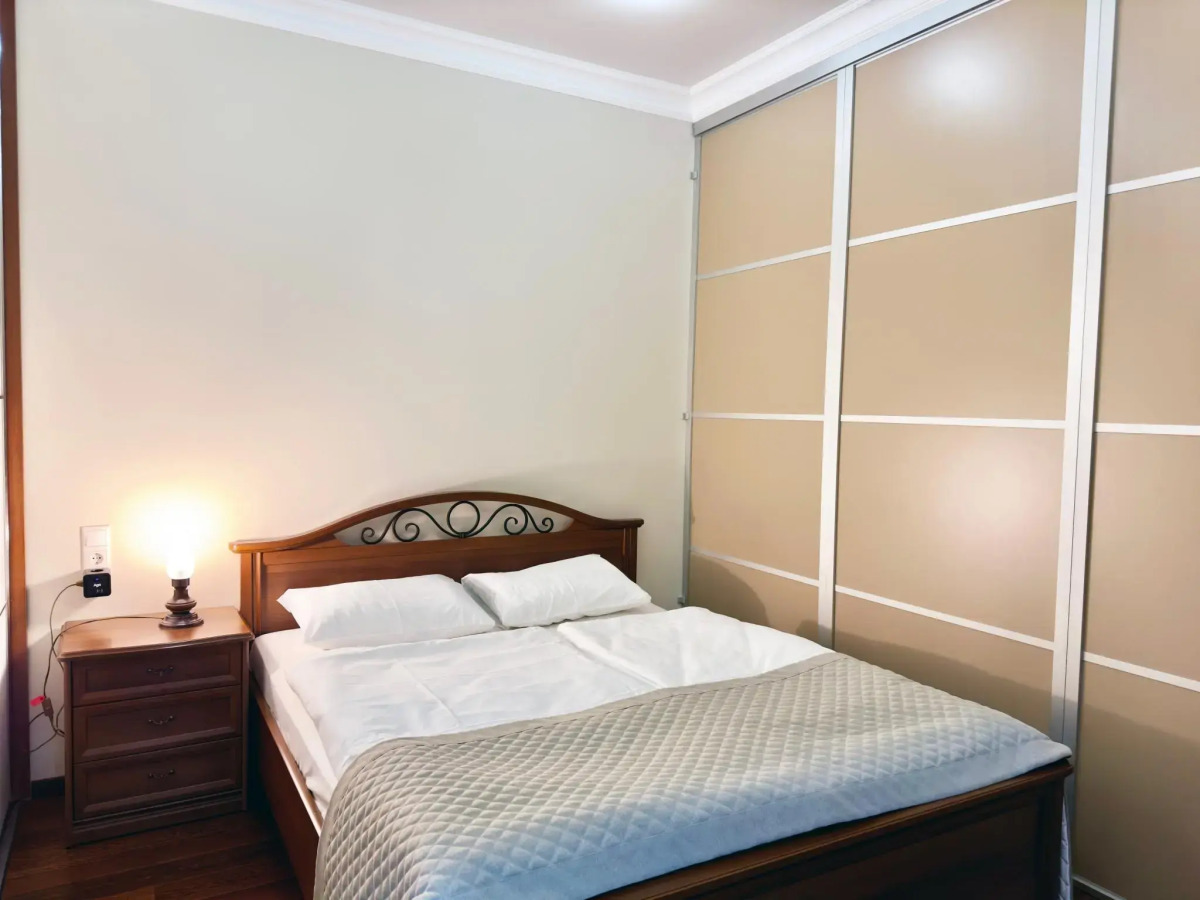 Pushkin Apartments (Пушкин апартаменты)