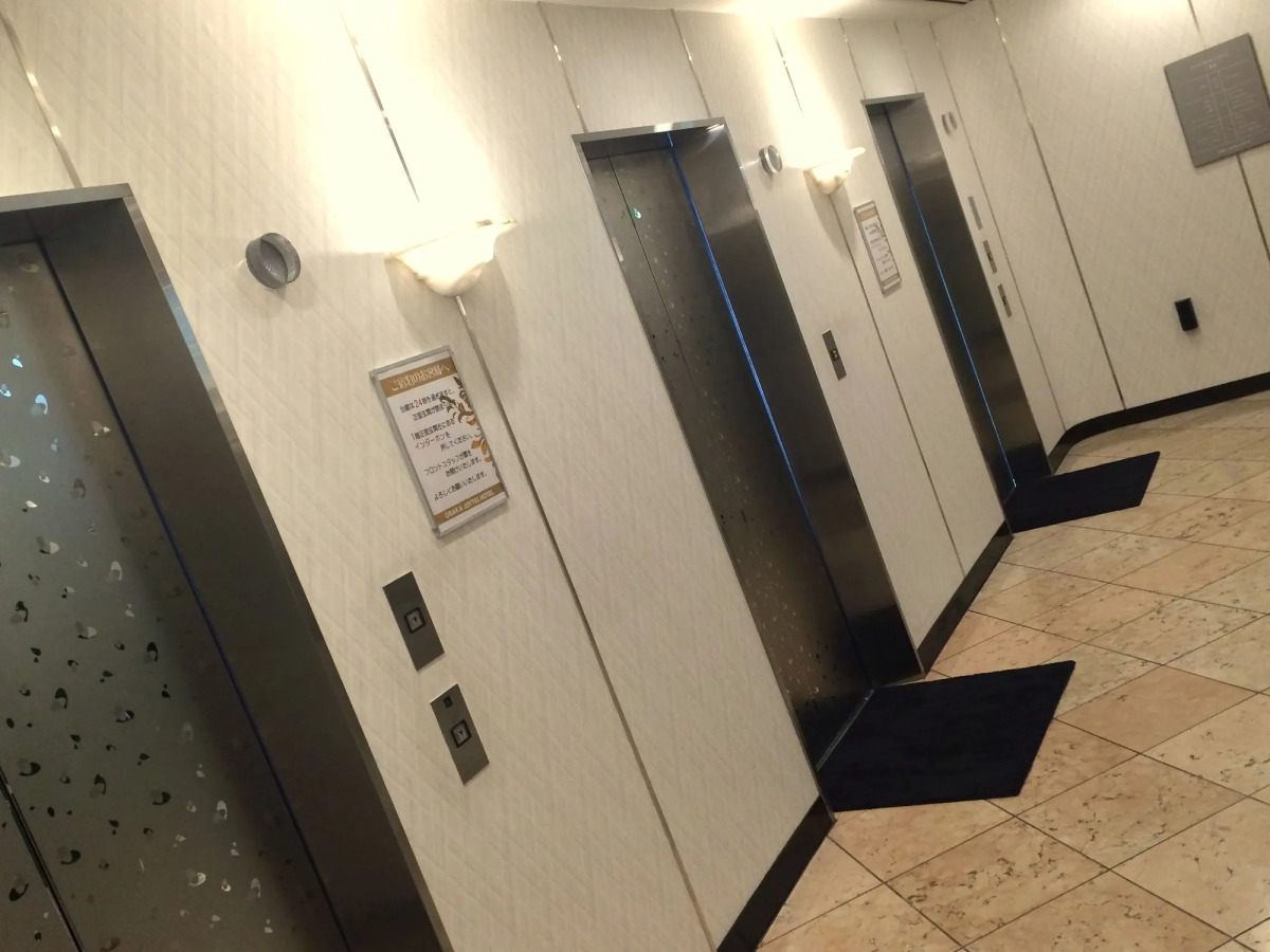 Hiyori Hotel Osaka Suminoekoen Station