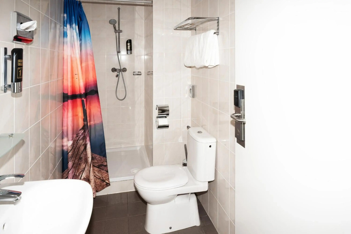 Amsterdam Teleport Hotel