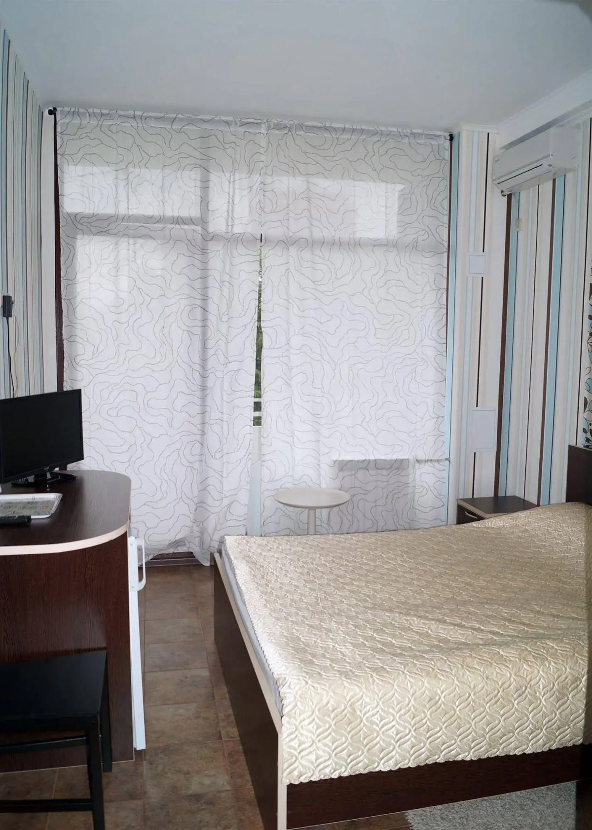 Отель Суббота