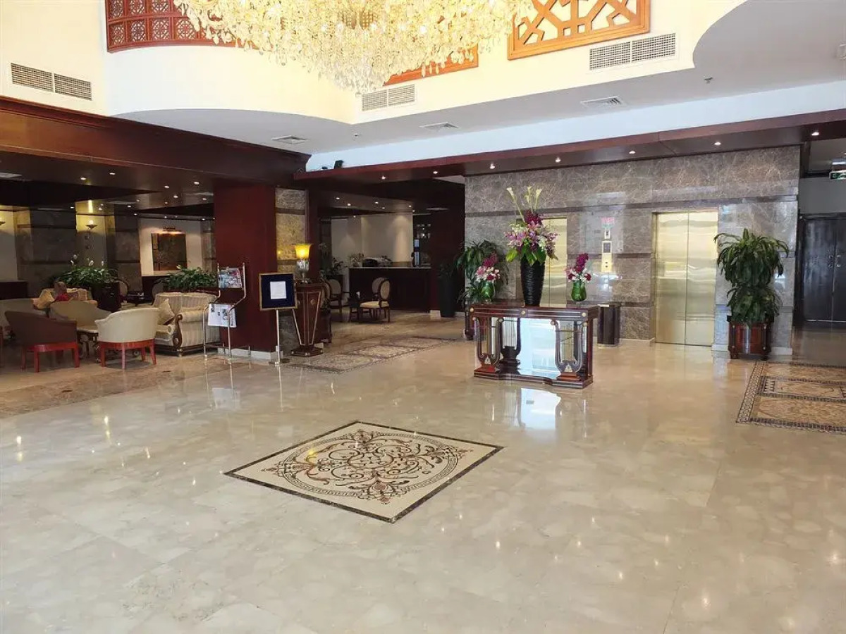 Gloria Hotel & Suites