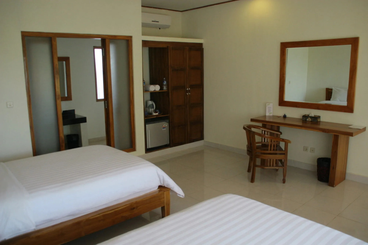 Puri Sari Beach Hotel