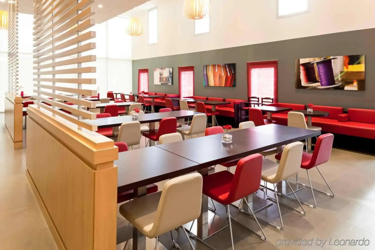 ibis Barcelona Santa Coloma