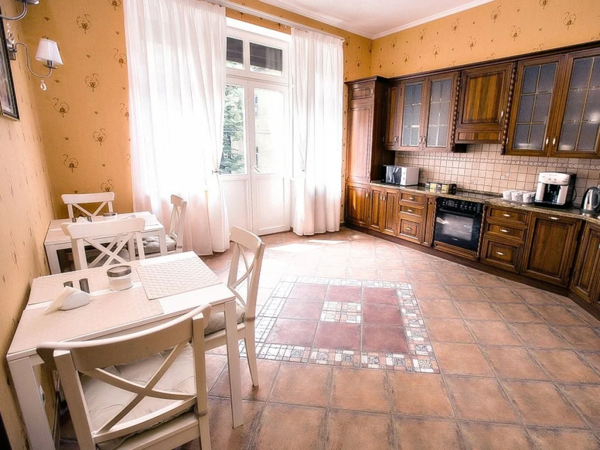 Gorkoff at Malaya Bronnaya