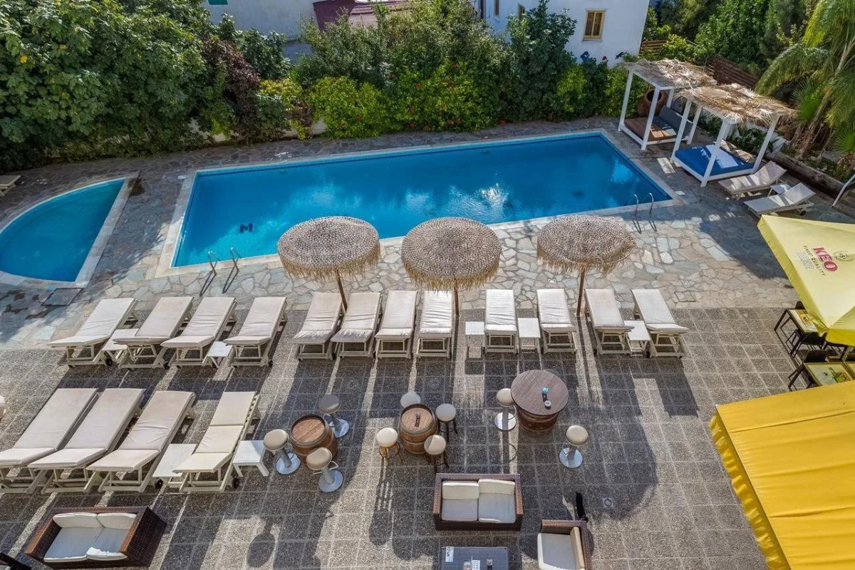 Antonis G. Hotel Apartments