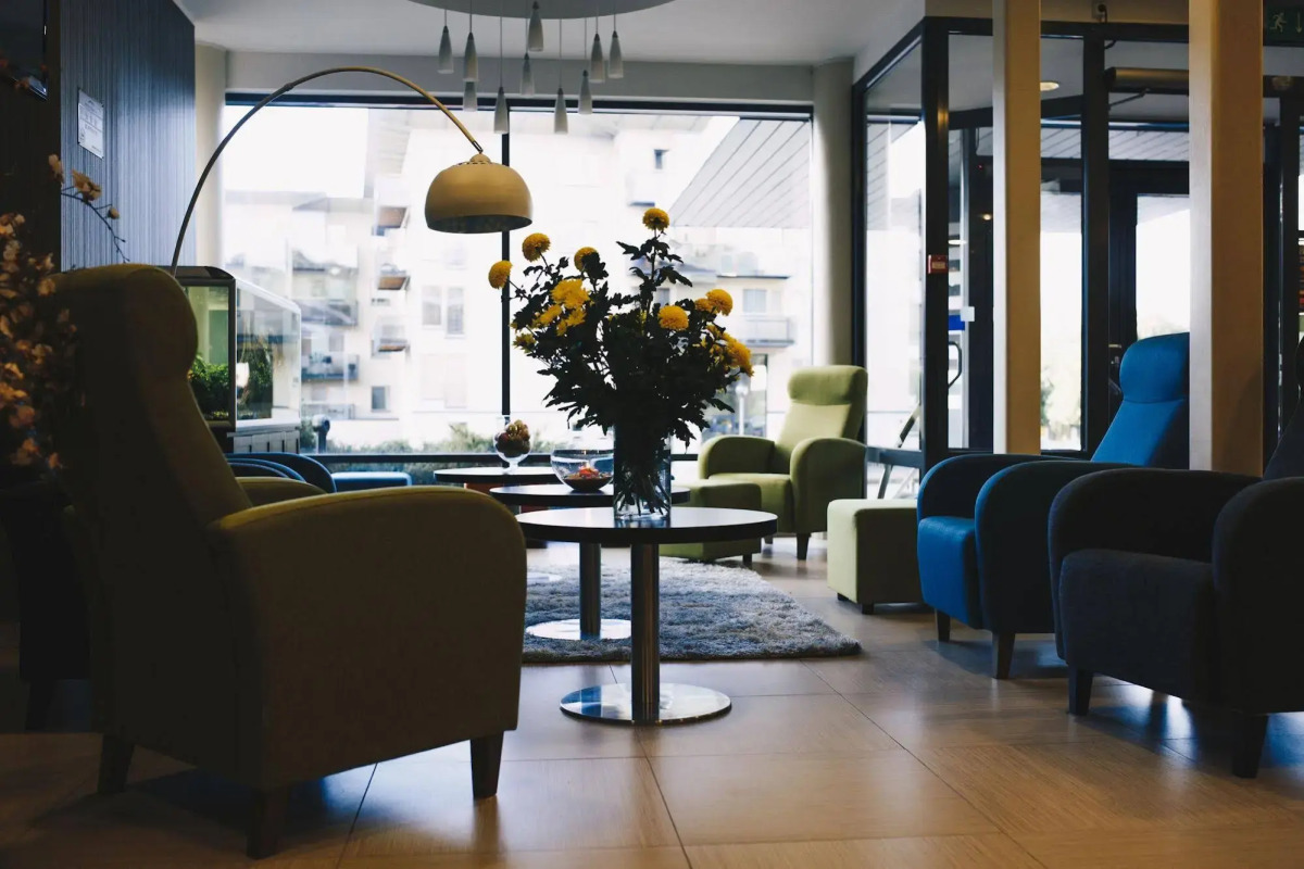 Oru Hub Hotel Tallinn — Handwritten Collection