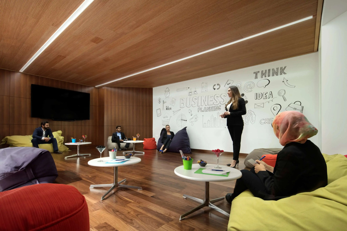 Radisson Blu Hotel, Dubai Deira Creek