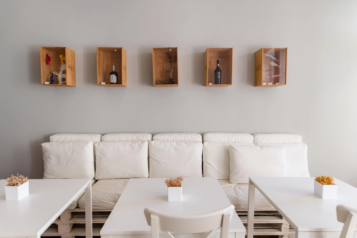 Decanting Porto House