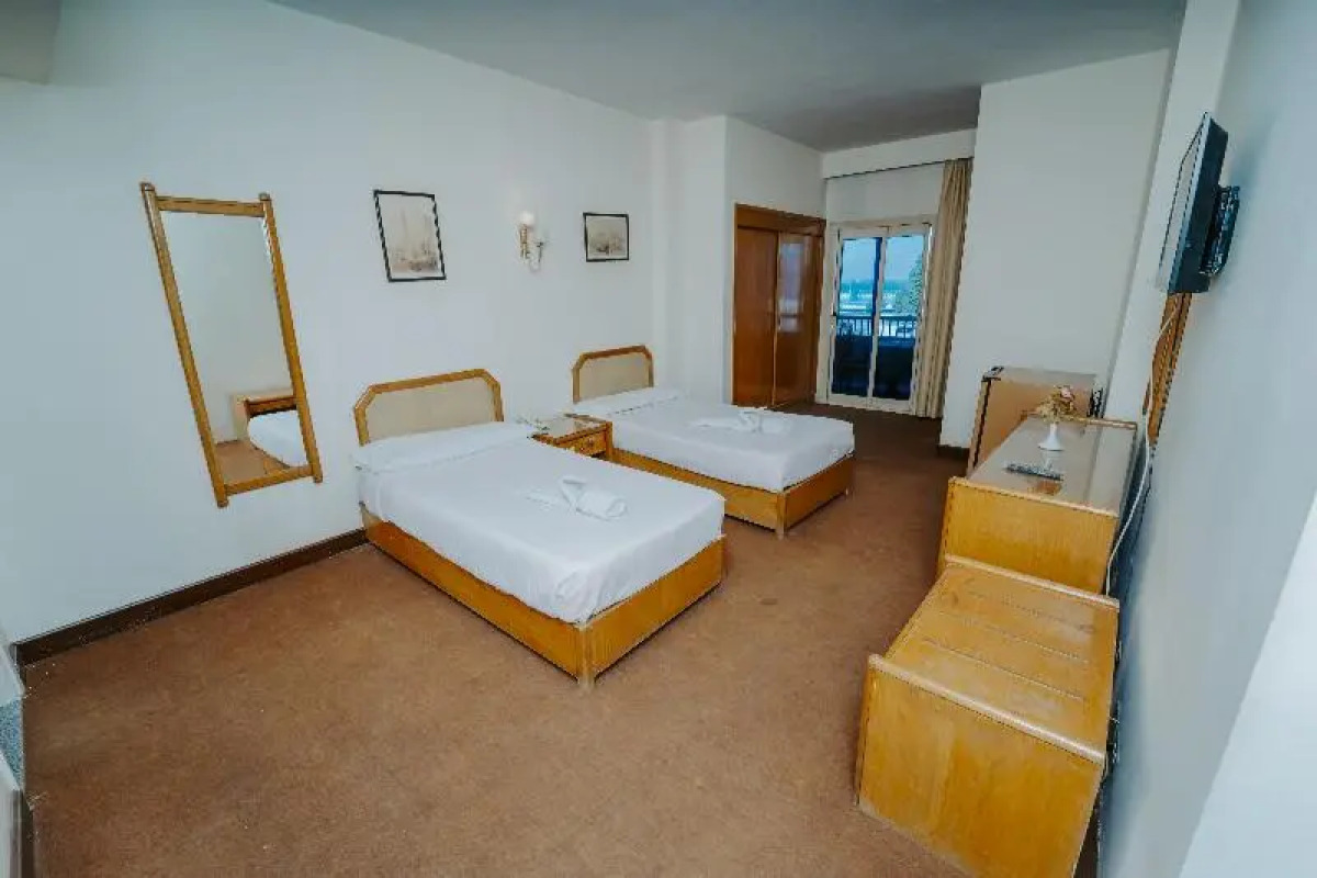 Queens Valley Hotel, Restaurants, Bars and Spa Luxor