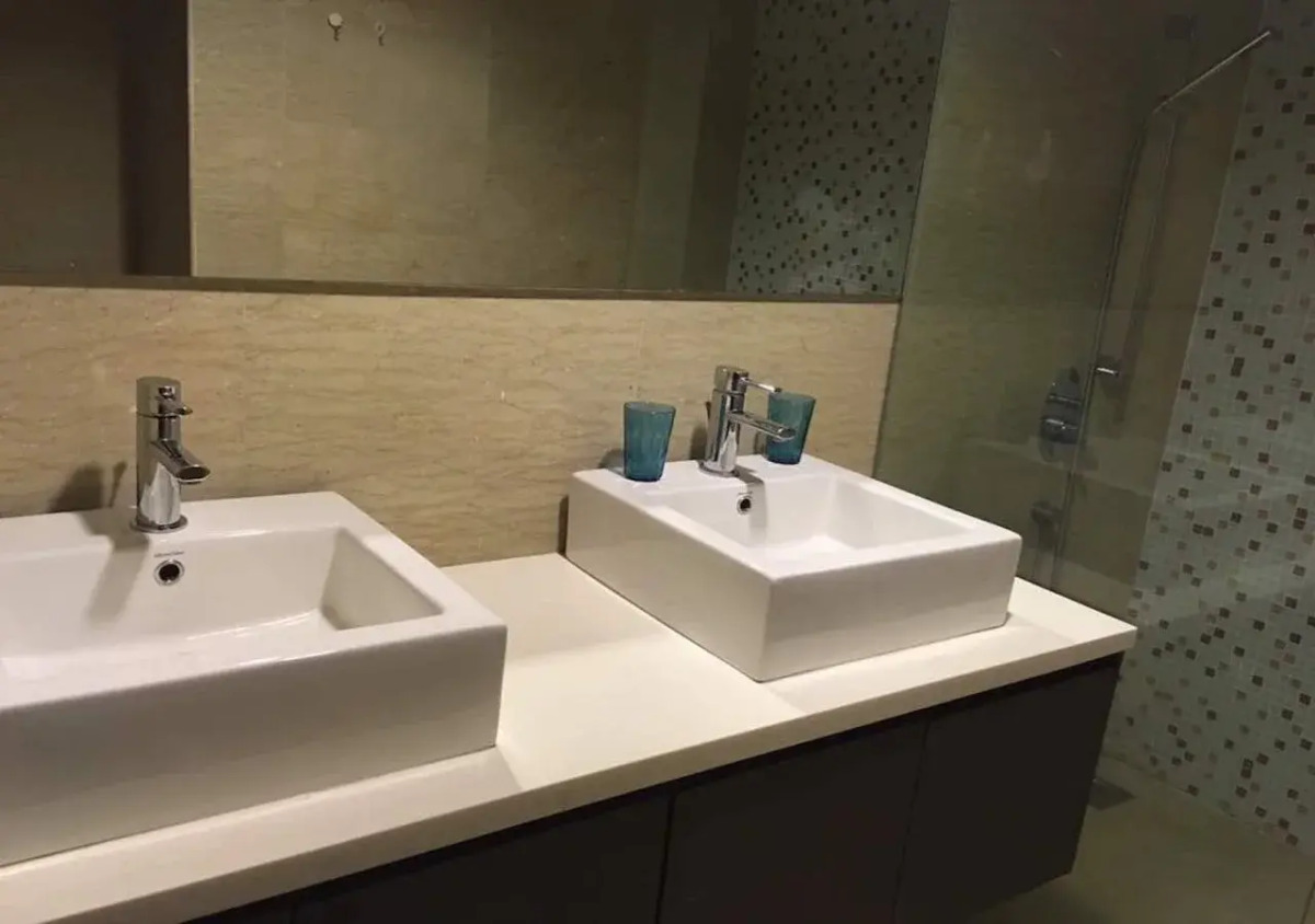 Regalia Upper View Hotel