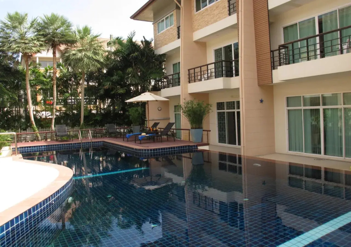 Wonderful Pool House at Kata